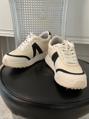 MIA White & Black Retro Runner Sneakers, SIZE 7